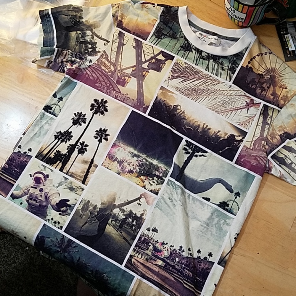 H&M Coachella limited edition print size small